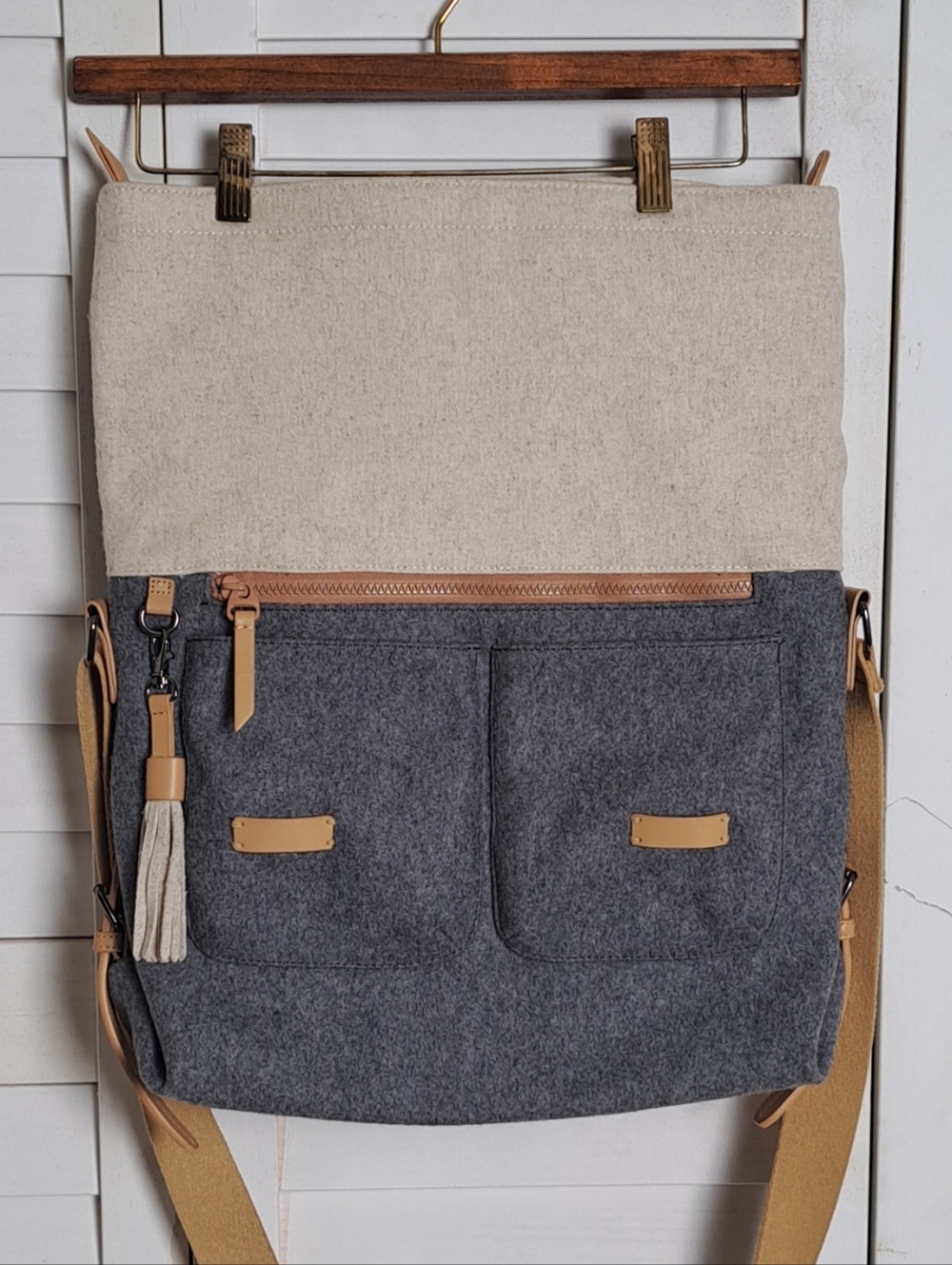 Sherpani Petra Messenger Laptop Bag Boiled Wool Eco Leather Crossbody